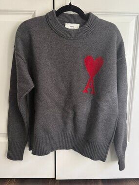 **AMI Paris Ami de Cœur Oversized Heart Logo Sweater Gray Red Luxury Knit**